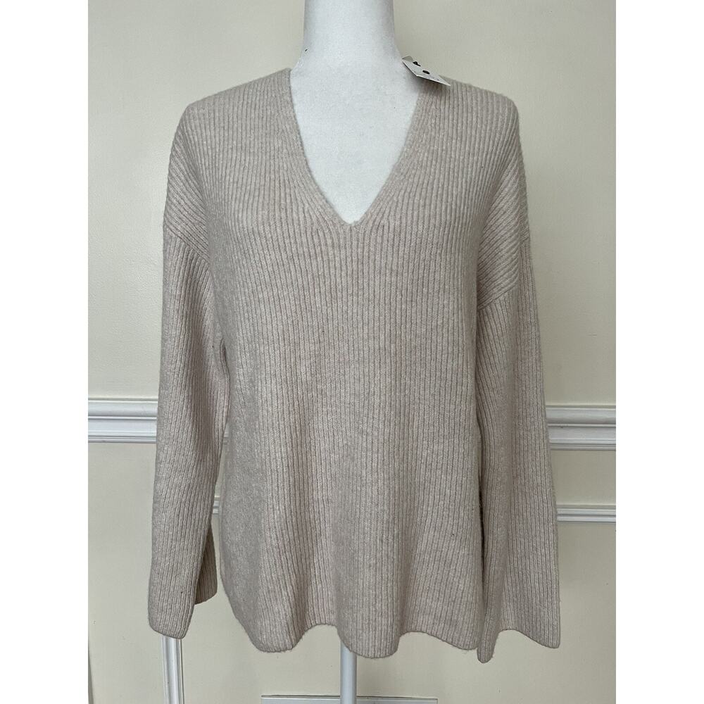 Treasure & Bond Oatmeal Hero Ribbed Sweater Size M Womens V-Neck NWT A003569 - Picture 3 of 6